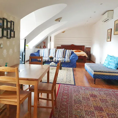 Karluv Apartamento