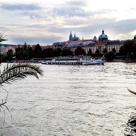 Karlův *