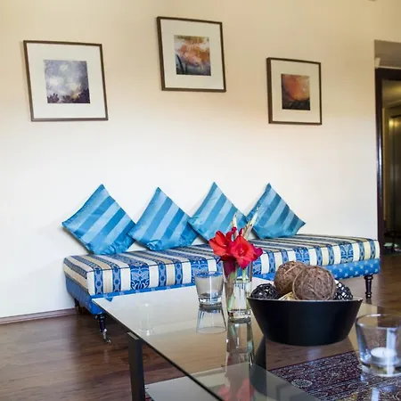 Karluv Appartement *